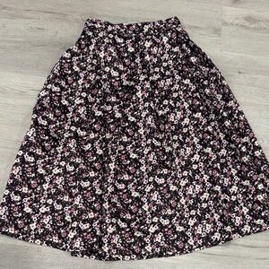 Chic Floral A-Line Skirt in Black and Pink